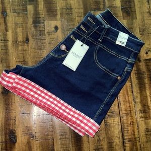 NWT JUDY BLUE DARK BLUE SHORTS